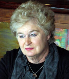 Suzanne Helen  Colebrook